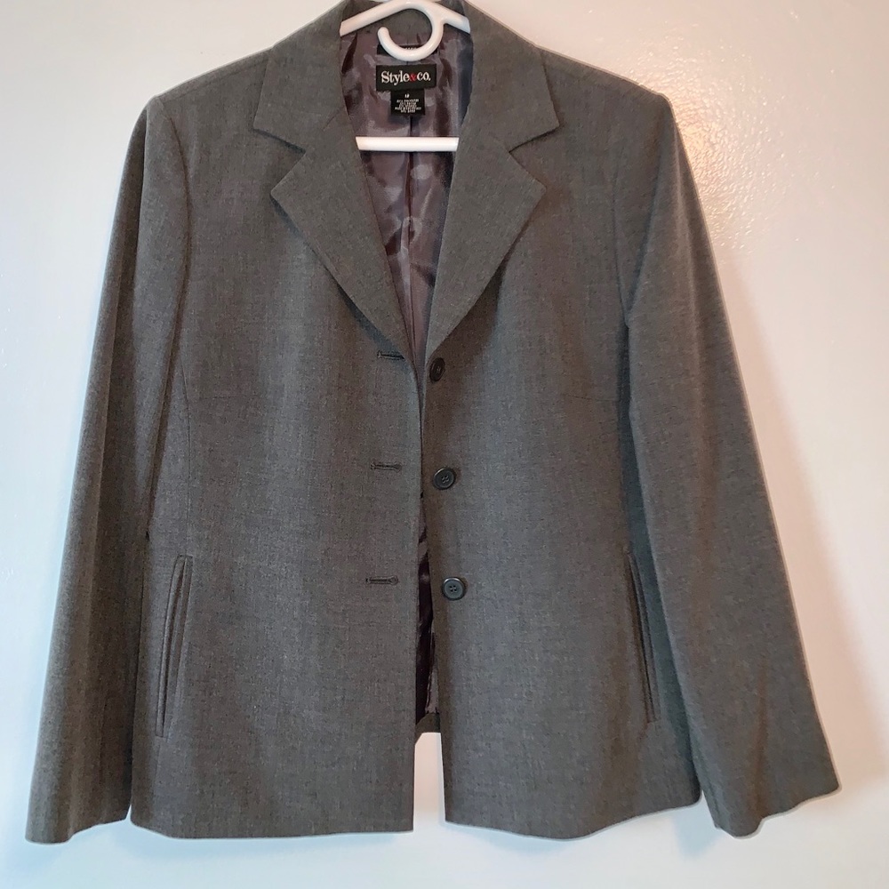 Style & Co. Women’s Gray Blazer